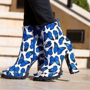 Butterfly Peep Toe Booties Blue White Mata Boutique Brand, Size 8 "Bardi-2"